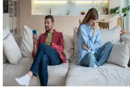 شک نکنید؛ این 8 رفتار یعنی او روزی دل‌ تان را خواهد شکست