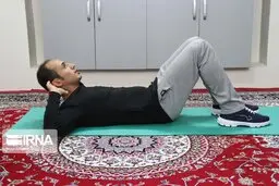 ۳۰ دقیقه ورزش در خانه بهترین راه برای شکست کرونا است
