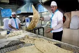 
یارانه آرد نان سنتی به صورت مستقیم به مردم داده خواهد شد
