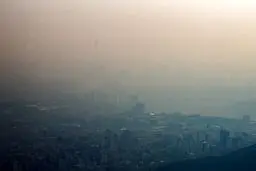 مصوبات کمیته اضطرار آلودگی هوای تهران برای روز‌های پنجشنبه، جمعه و شنبه: ممنوعیت تردد خودرو‌های گازوئیلی، موتورسیکلت‌ها و خودرو‌های فاقد معاینه فنی، جلوگیری از فعالیت‌های عمرانی آلاینده، جلوگیری از روشن ماندن اتوبوس‌ها در پایانه‌های و ممنوعیت استفاده از م