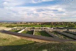 ویلاسازی با مجوز مرغداری