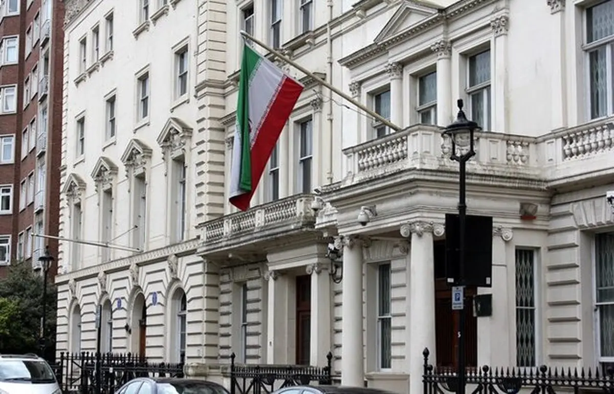 انتقاد شهردار لندن از خشونت تظاهرکنندگان در مقابل سفارت ایران در لندن