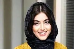تصاویر لو رفته از ریحانه پارسا در پارتی‌های شرم آور به همراه شوگر ددی معروف! | این دختر شرم و حیا حالیش نیست؟ + عکس