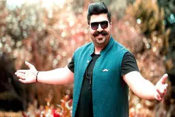 مداحی بهنام بانی در شهر دامغان در محرم امسال + ویدئو 