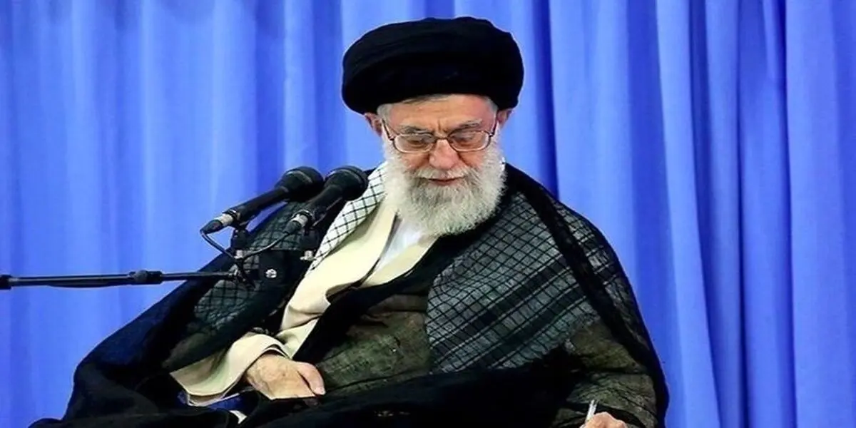 
فتوای رهبر انقلاب درباره روزه گرفتن افرادسالمند
