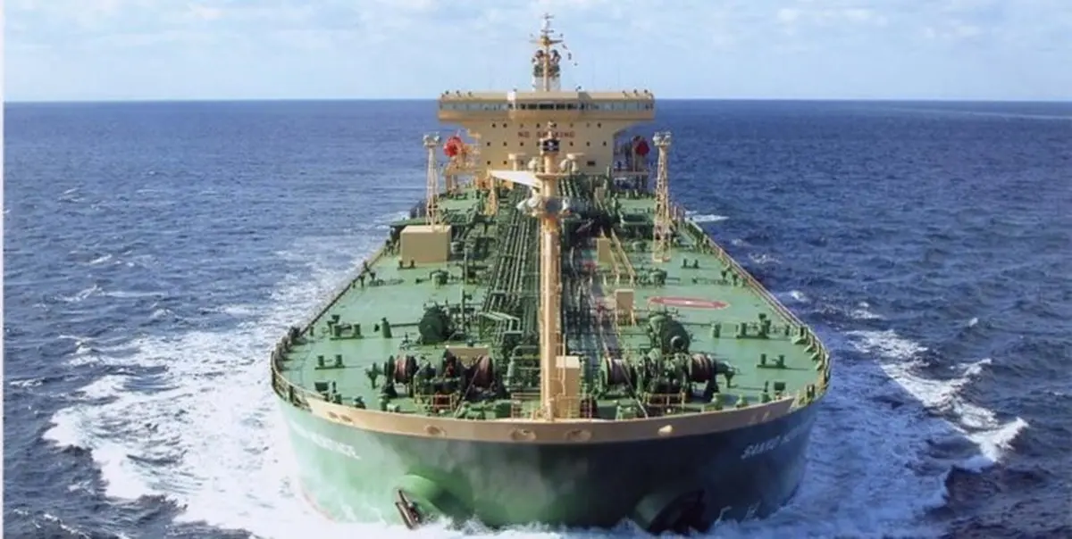 ادعای خلع پرچم دو نفتکش به خاطر حمل نفت ایران