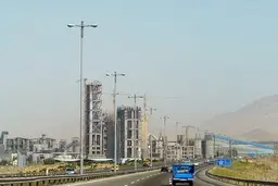 سخت مثل روزگار سیمان