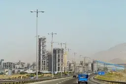 سخت مثل روزگار سیمان