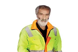 گفتگو با ناصر بافنده پاکبان تبریزی که کیسه پر از پول وسوسه اش نکرد | شرافت را به پول ترجیح می‌ده + عکس