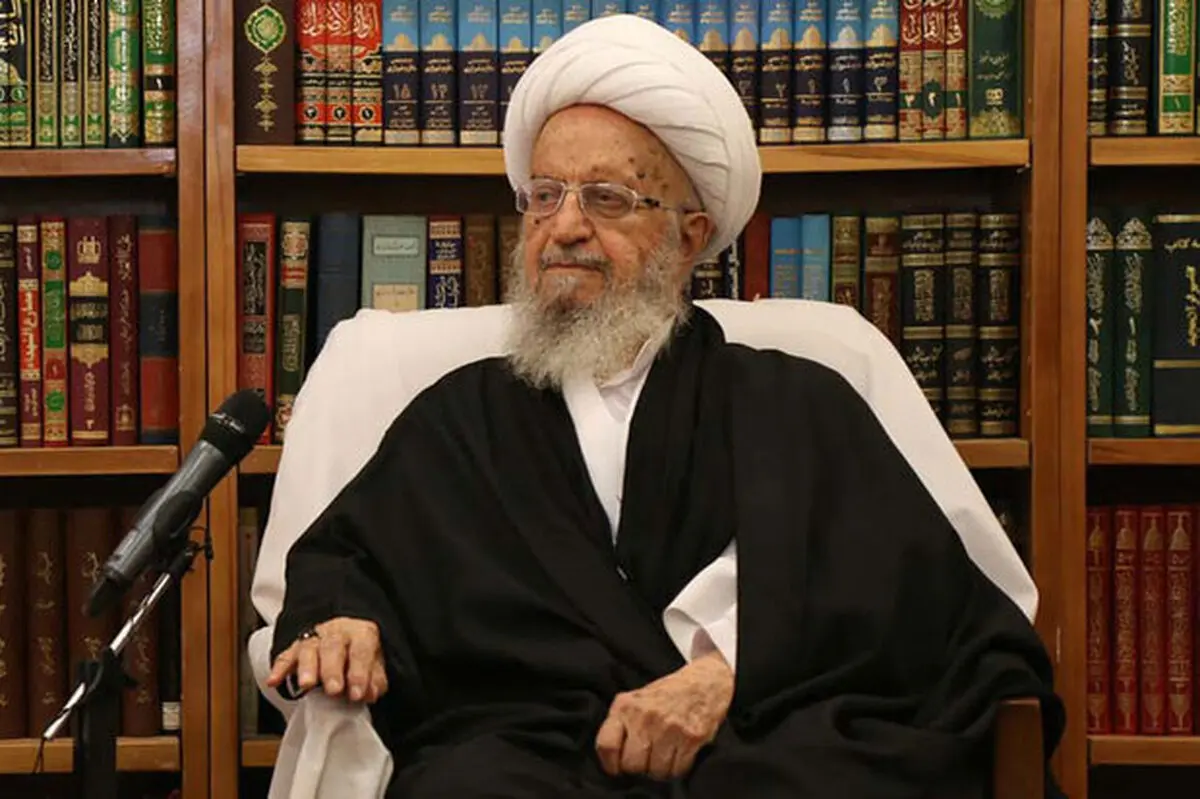 
آیت الله مکارم: ترامپ بیش از ۷۰ میلیون رأی آورده؛ قاعدتاً بایدن نمی‌تواند شرایط را تغییر دهد.
