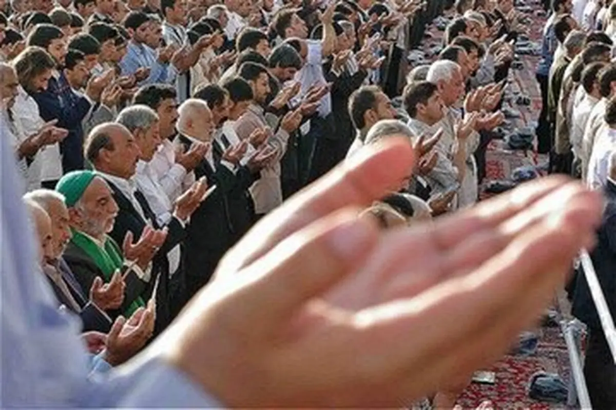 صاحب صدای خاطره انگیز نماز عید فطر کیست؟+ویدئو