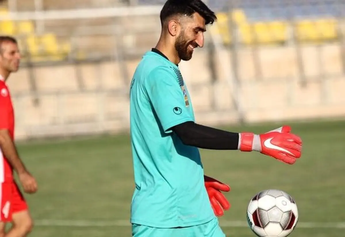 سند رسمی کسر بیش از یک میلیاردی از قرارداد بیرانوند توسط پرسپولیس