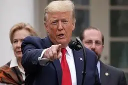 دیوونه بازی های ترامپ تمامی ندارد | ترامپ کاخ سفید را در چاه توالت ریخت