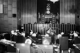  دلیل عدم موافقت  آیت‌الله مومن  به رهبر شدن آیت‌الله خامنه‌ای؟