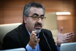 از کسی که به دکتر نمکی پیشنهاد عزل من را داد، خیلی ممنون هستم 