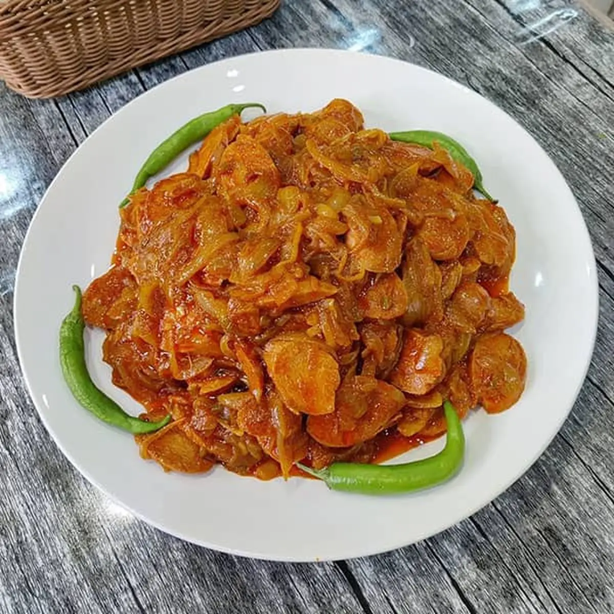 طرز تهیه سوسیس بندری مثل بیرون | فوت و فن پخت سوسیس بندری به روش فست فودیا