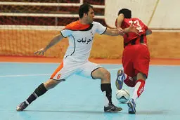 منصوری -گیتی پسند؛ اوج هیجان اما بدون تماشاگر