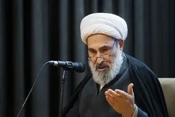 
صداوسیما آنقدر که برای ورزش وقت می‌گذارد برای امام زمان وقت نمی‌گذارد
