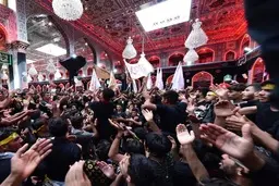 وزیر کشور عراق: شمار زائران اربعین به ۱۷ میلیون نفر رسید