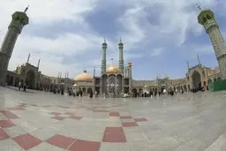 نقاره‌‌نوازی در شب عید غدیر در حرم رضوی+ ویدئو 