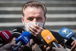 آیا دولت پیش شرطی برای مذاکره احتمالی با آمریکا در قالب برجام تعیین کرده؟ | واعظی:‌ باید شرایط را به قبل از دولت ترامپ برگردانند