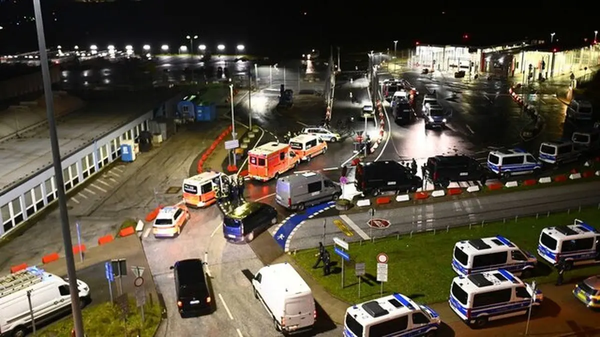 تیراندازی و گروگان‌گیری در فرودگاه «هامبورگ» آلمان | پلیس هامبورگ اعلام کرد در حال رسیدگی به حادثه