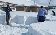 ارتفاع برف در برخی مناطق "سنقر" به یک متر رسید | راه 190 روستا مسدود است