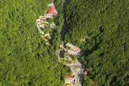  چپاول منابع طبیعی ایران توسط نظام اقتصادی رانتیر