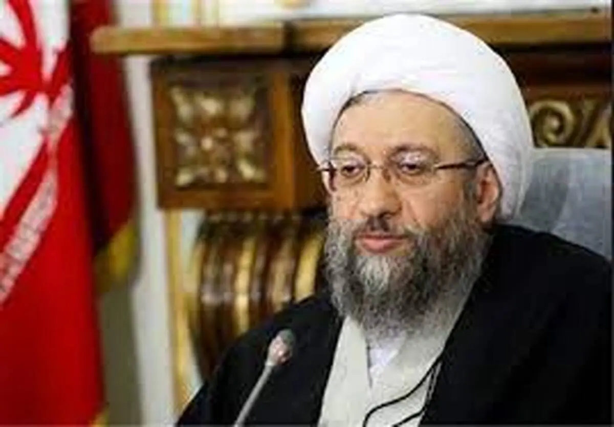  آملی لاریجانی از امضای اعتبارنامه رئیسی خودداری کرد +عکس