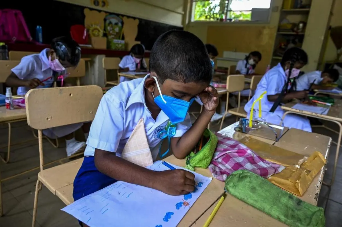 سریلانکا به دلیل کمبود کاغذ، امتحان‌های مدارس را لغو کرد