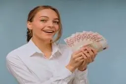 

 راه جذب ثروت و فروانی به زندگی 