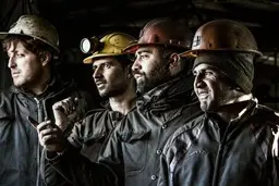 حداقل دستمزد ۱۴۰۰ کارگران؛ کارگران منتظر افزایش ۲۰ درصد بیشتر نباشند! 