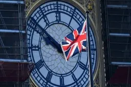 
آسوشیتدپرس: پایان دوران گذار برگزیت / انگلیس بازار واحد اروپا را ترک کرد
