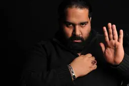 واکنش تند رضا صادقی به شایعه حمایت از سایت‌های شرط‌بندی