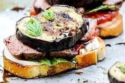 خوش‌طعمی در هر لقمه | ساندویچی متفاوت برای لحظه‌های خاص +ویدئو