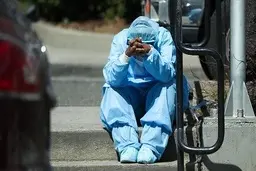  در سنندج کرونا به مرز هشدار رسید