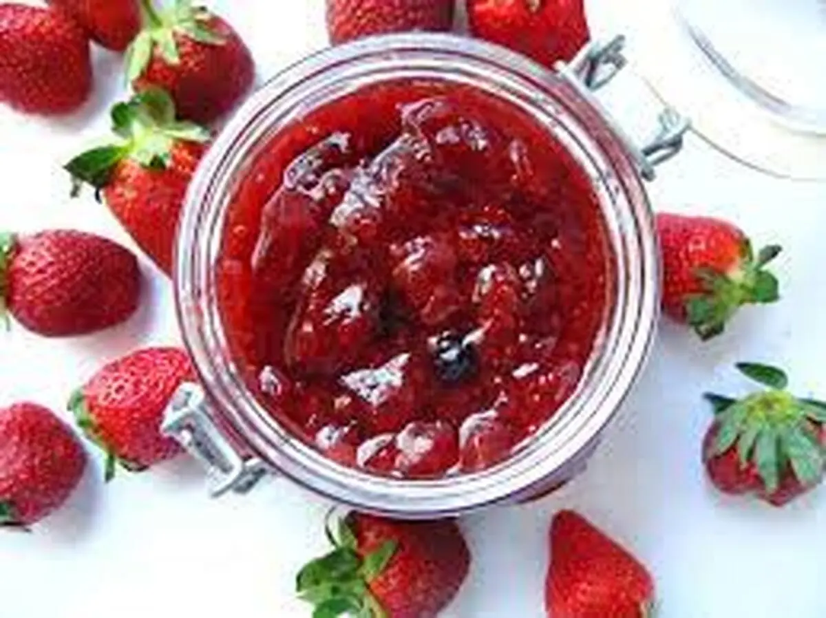طرز تهیه مربای توت فرنگی بدون شکر + ویدیو 