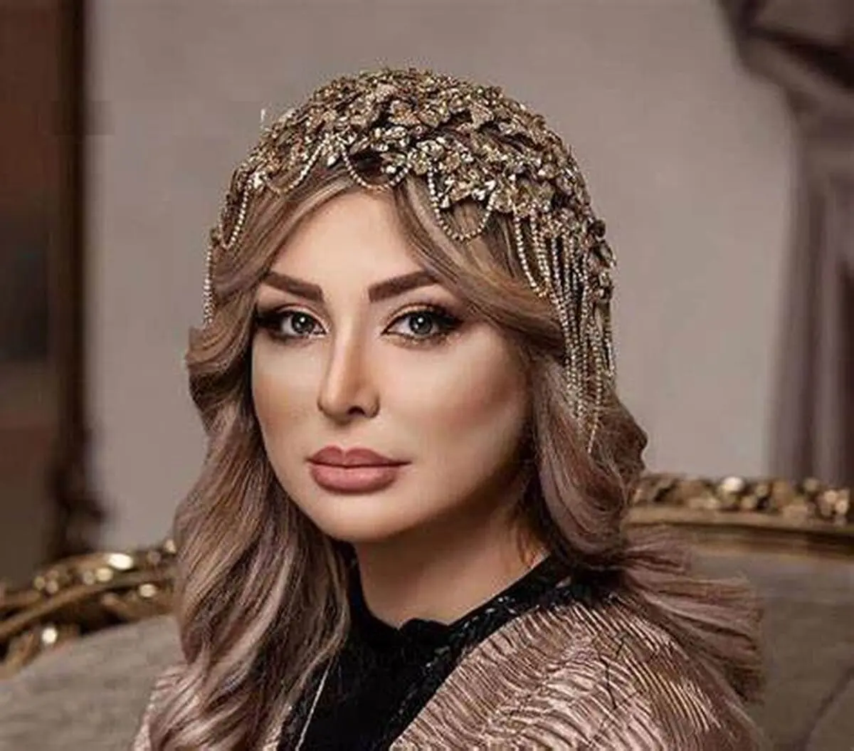 آرایش غلیظ نیوشا ضیغمی دردسر ساز شد ! | + ویدئو و تصاویر