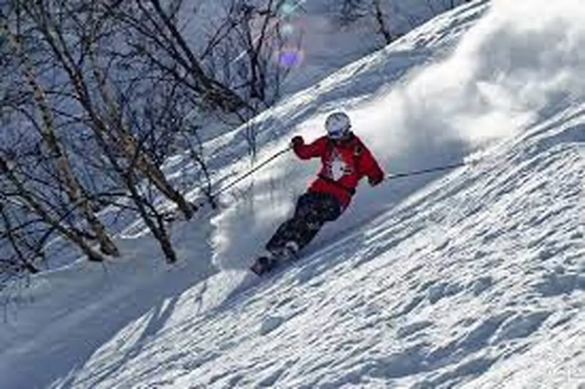 لحظه دلخراش برخورد و تصادف دو اسکی باز روی برفها+ویدئو