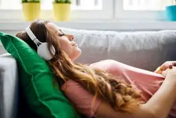 میدونی چه طور اعصابت آروم میشه ؟ بگو متولد چه ماهی هستی تا بهت بگم