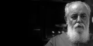 روایت مسجدجامعی از هوشنگ ابتهاج: می‌خواهم برای بازجوی شهیدم گل ببرم +ویدئو