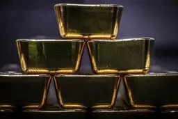 قیمت جهانی طلا به بالاترین سطح ۸ هفته‌ای رسید