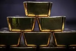 صعود اونس طلا تا مرز ۲۳۰۰ دلار