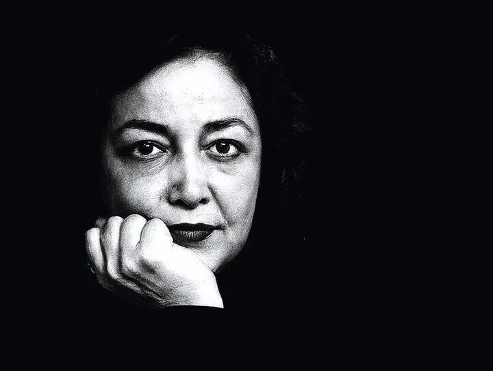 «شهرنوش پارسی‌ پور» دار فانی را وداع گفت