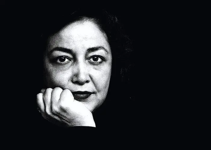 «شهرنوش پارسی‌ پور» دار فانی را وداع گفت