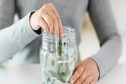 چرا پس‌انداز کردن برای بازنشستگی دشوار است؟ |در برابر آینده