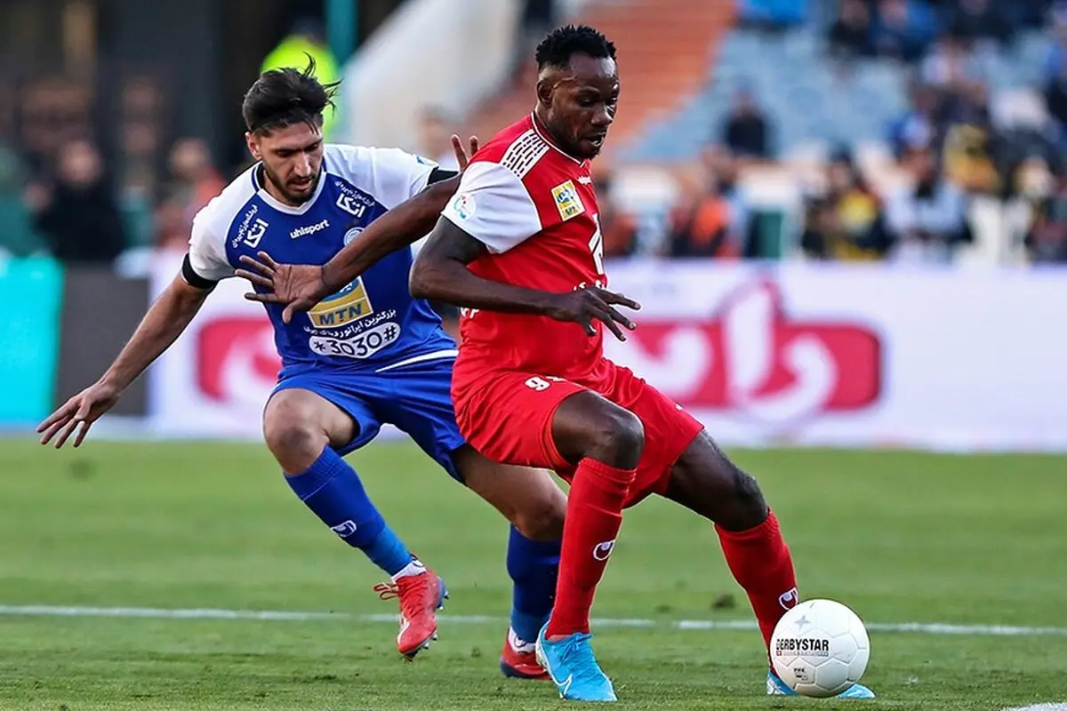 مهاجم خارجی، پرسپولیس را محکوم کرد