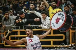 رقص ایرانی بسکتبالیست آمریکایی به مناسبت قهرمانی شهرداری گرگان | زلزله‌ی پری پتی در گرگان+ویدئو 