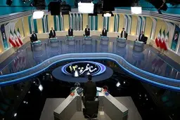 ضعف های برند سازی سیاسی در انتخابات ریاست جمهوری 1400 | شِگردهای کاندیداهای اصلاح طلب و اصول گرا چه بود؟ | مناظره های انتخاباتی، محل انشاء خواندن نیست