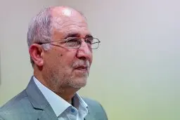 
یادداشت حسین علایی: دولت رئیسی این ۲۲ کار را نکند!
